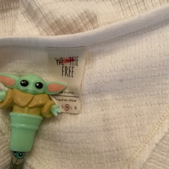 Free People We The Free Citrine Thermal Top tee size medium‎ Long Sleeve - Picture 8 of 9